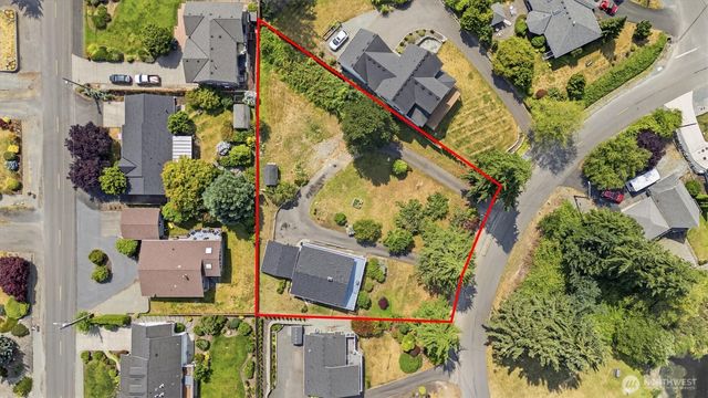 352 & Lot 60 Lochwood Drive, Camano Island, WA 98282