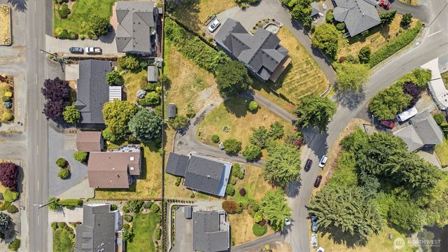 352 & Lot 60 Lochwood Drive, Camano Island, WA 98282
