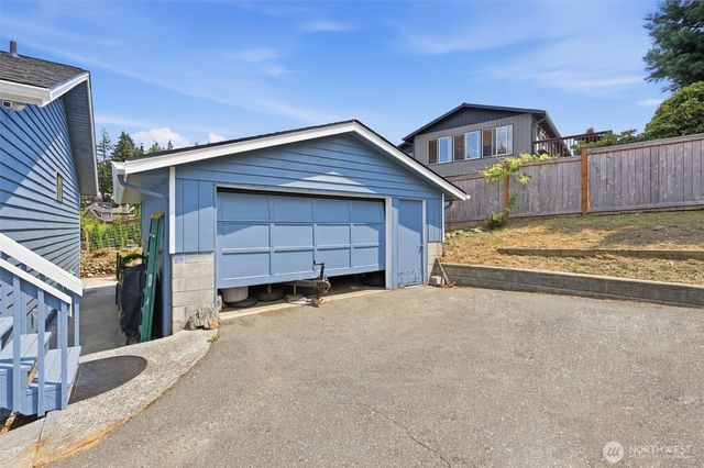 352 & Lot 60 Lochwood Drive, Camano Island, WA 98282
