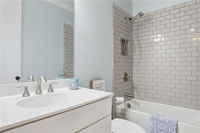 140 Inwood Walk, Woodstock, GA 30188