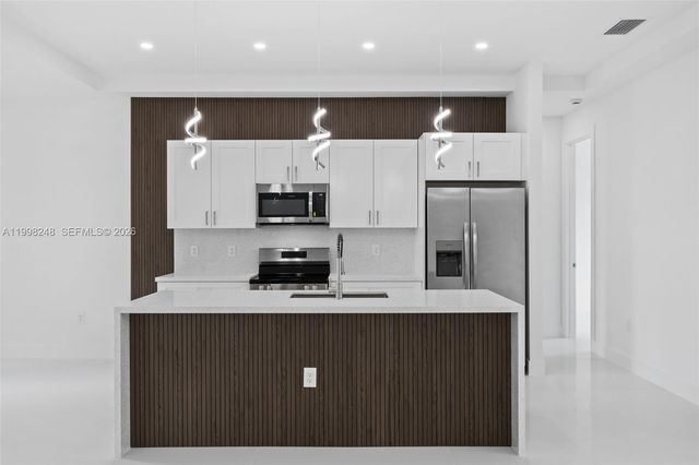 1149 Ebert St E, Lehigh Acres, FL 33974