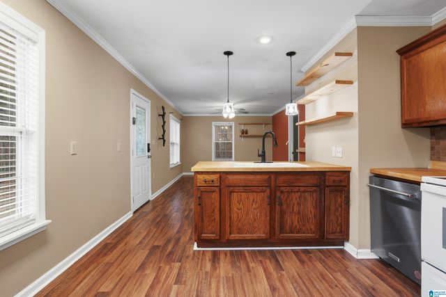 7085 GLENNWOOD LANE, Morris, AL 35116