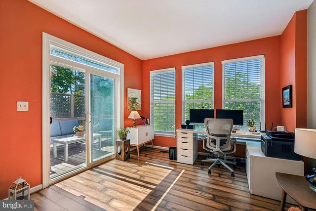 7025 MANAHOAC PL, Gainesville, VA 20155