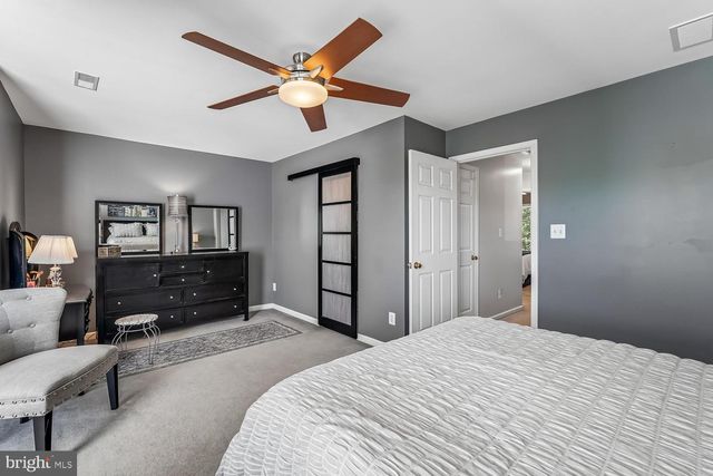 7025 MANAHOAC PL, Gainesville, VA 20155