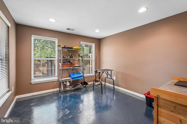 7025 MANAHOAC PL, Gainesville, VA 20155