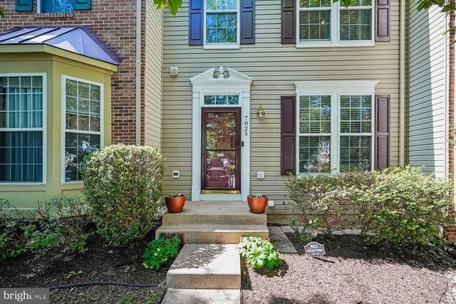 7025 MANAHOAC PL, Gainesville, VA 20155