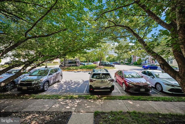 7025 MANAHOAC PL, Gainesville, VA 20155