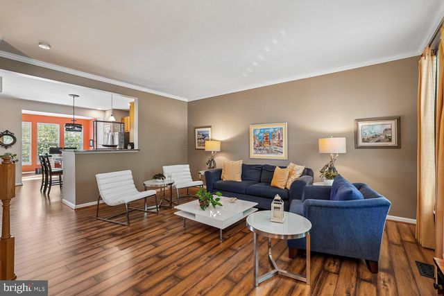 7025 MANAHOAC PL, Gainesville, VA 20155
