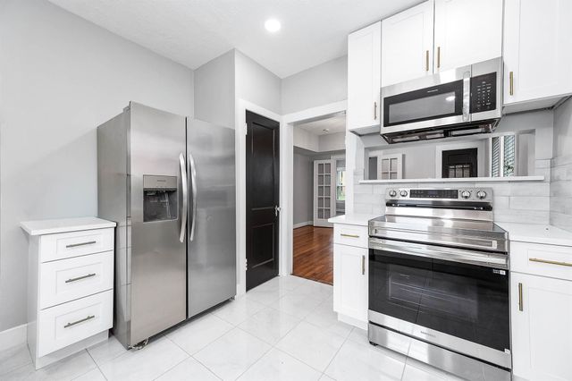2511 Arbor Street, Houston, TX 77004