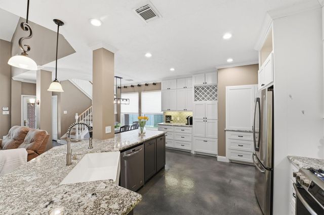 3011 Brook Shore Court, Houston, TX 77345