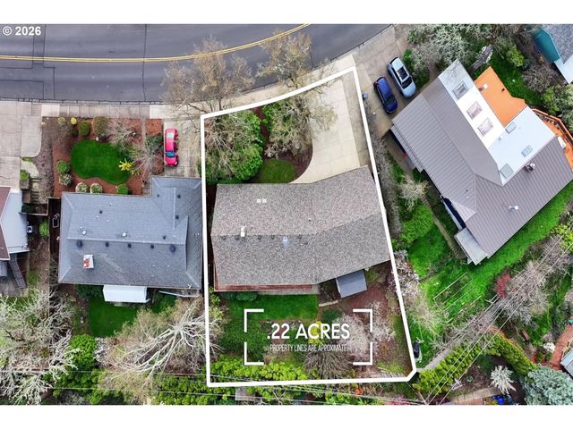 2225 W 28TH Ave, Eugene, OR 97405