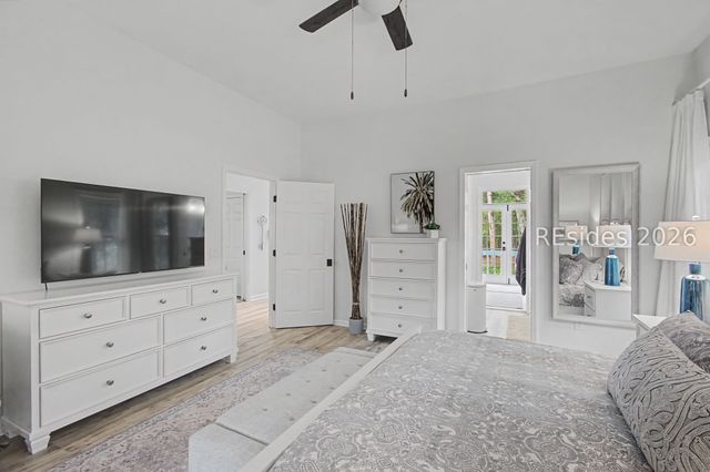 2 Narragansett Ln, Hilton Head Island, SC 29928