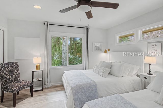 2 Narragansett Ln, Hilton Head Island, SC 29928