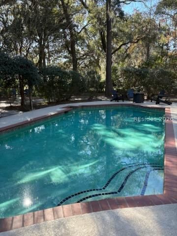 2 Narragansett Ln, Hilton Head Island, SC 29928