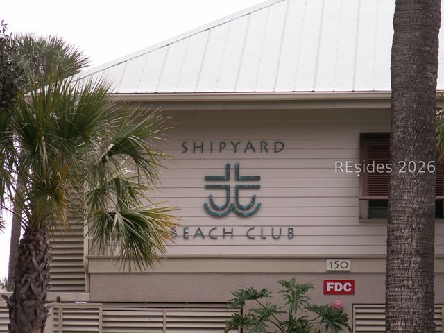 2 Narragansett Ln, Hilton Head Island, SC 29928