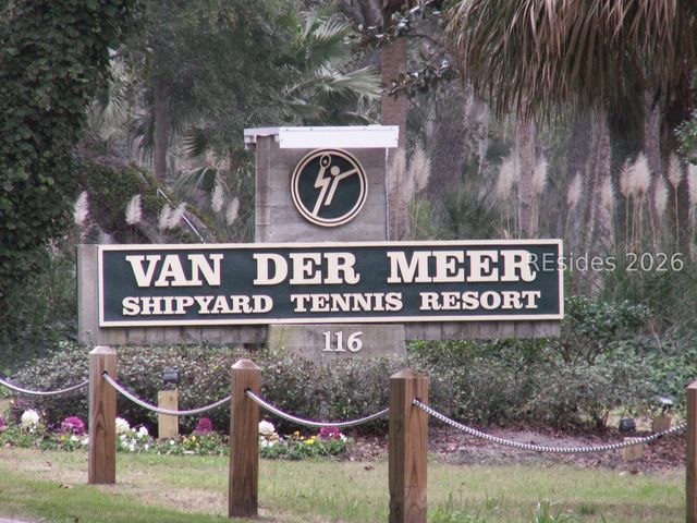 2 Narragansett Ln, Hilton Head Island, SC 29928