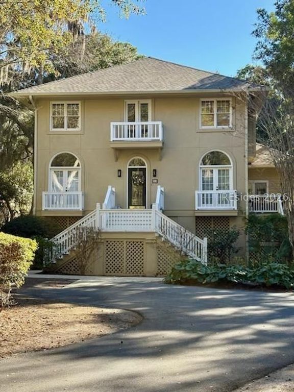 2 Narragansett Ln, Hilton Head Island, SC 29928
