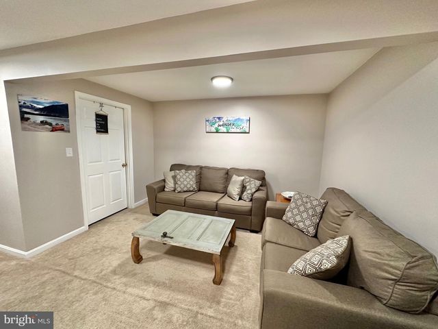 103 STAUNTON CT, Stafford, VA 22554