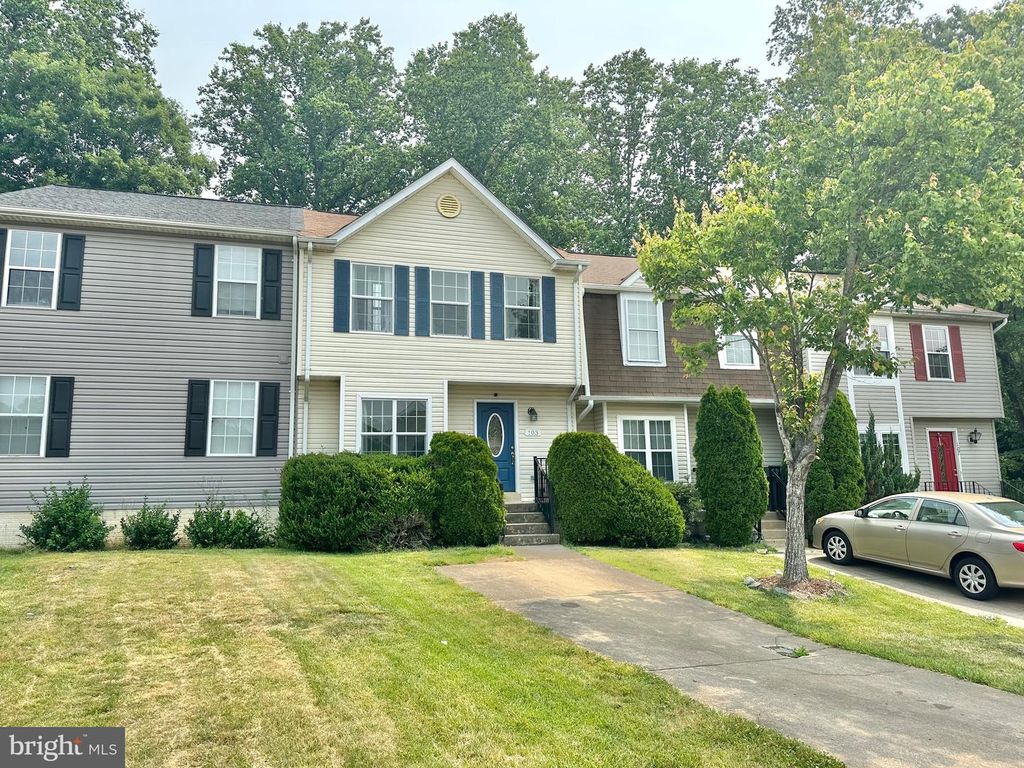 103 STAUNTON CT, Stafford, VA 22554