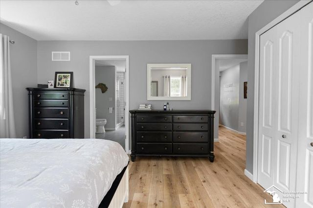 14297 Hickory Hill Drive, Woodstock Twp, MI 49253