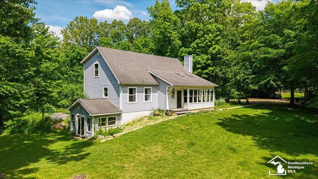 14297 Hickory Hill Drive, Woodstock Twp, MI 49253