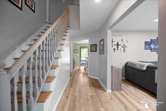14297 Hickory Hill Drive, Woodstock Twp, MI 49253
