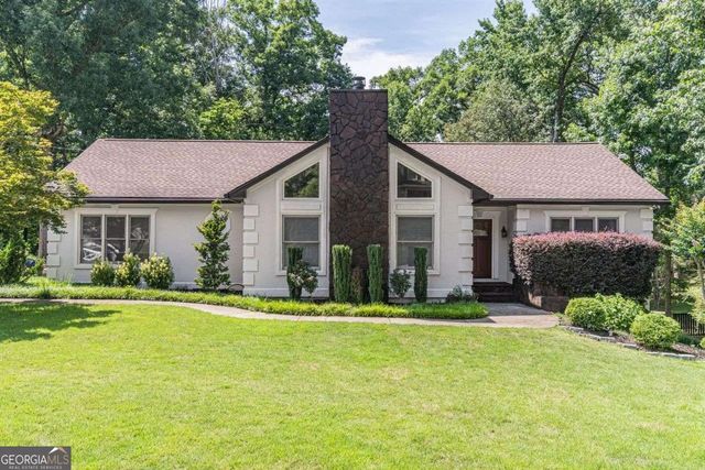5050 Puritan Drive, Sugar Hill, GA 30518