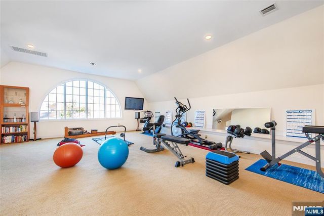 3 Christopher Court, Montclair, NJ 07042