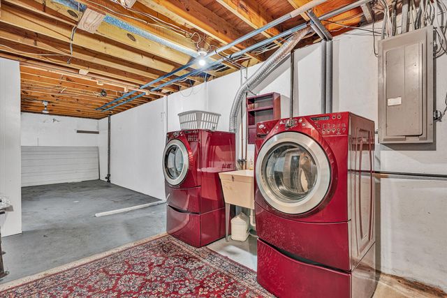 4566 Oakland BLVD, Roanoke, VA 24012