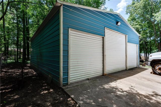 70 Liberty Lane, Covington, GA 30016