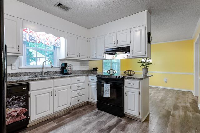 70 Liberty Lane, Covington, GA 30016