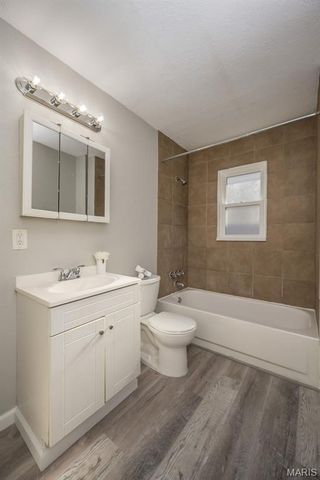 9813 Winkler Drive, St Louis, MO 63136