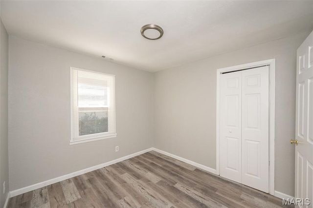 9813 Winkler Drive, St Louis, MO 63136