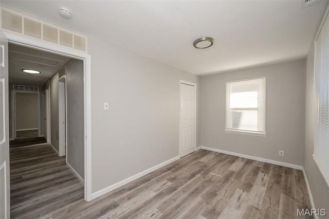 9813 Winkler Drive, St Louis, MO 63136