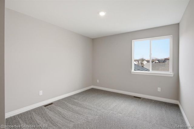 23397 Crescent Ridge Drive, New Boston, MI 48164