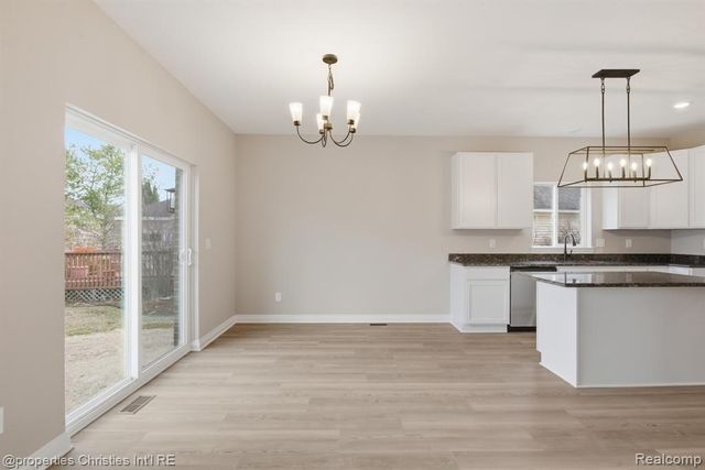 23397 Crescent Ridge Drive, New Boston, MI 48164