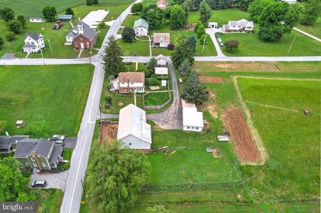 10709 MT ZION RD, Glen Rock, PA 17327