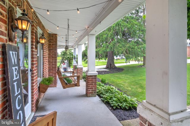10709 MT ZION RD, Glen Rock, PA 17327