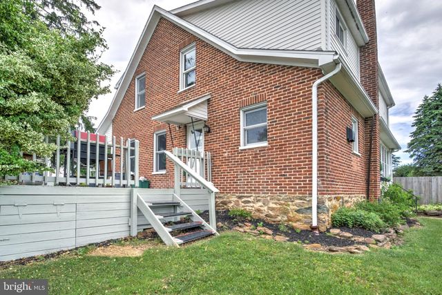 10709 MT ZION RD, Glen Rock, PA 17327
