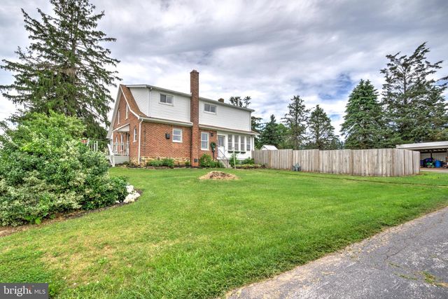 10709 MT ZION RD, Glen Rock, PA 17327