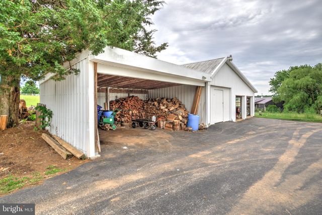 10709 MT ZION RD, Glen Rock, PA 17327