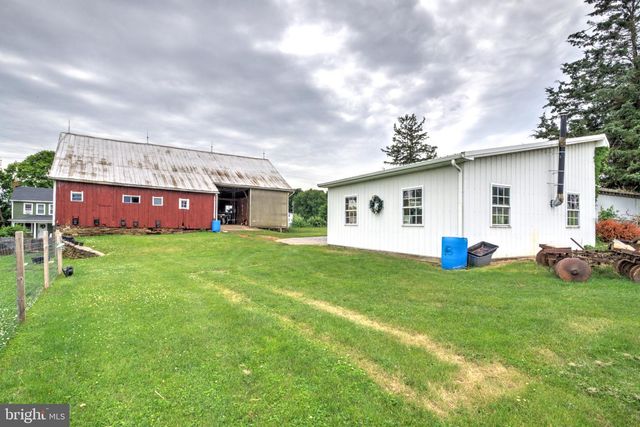 10709 MT ZION RD, Glen Rock, PA 17327