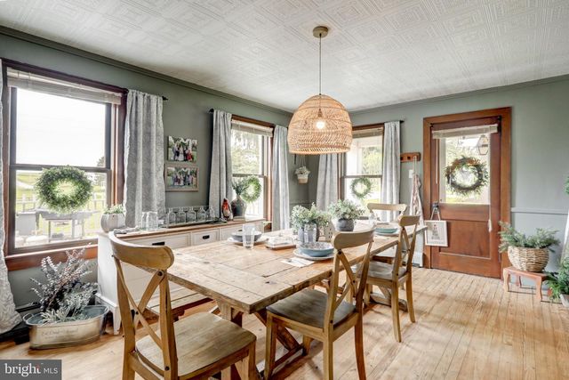 10709 MT ZION RD, Glen Rock, PA 17327
