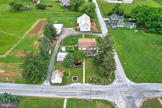 10709 MT ZION RD, Glen Rock, PA 17327