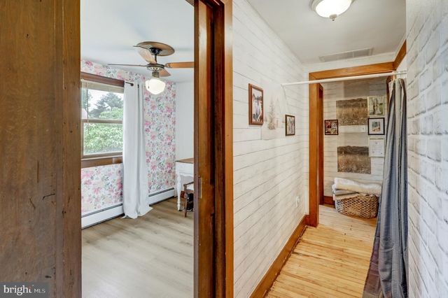 10709 MT ZION RD, Glen Rock, PA 17327