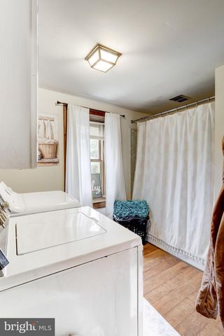 10709 MT ZION RD, Glen Rock, PA 17327