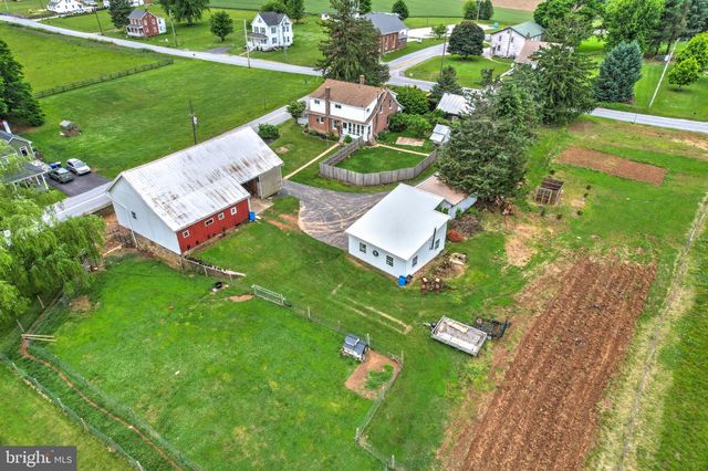 10709 MT ZION RD, Glen Rock, PA 17327