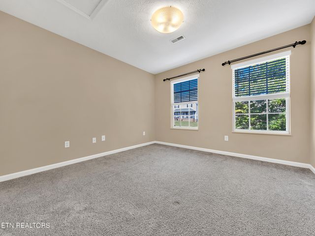 7543 Holly Crest Lane, Knoxville, TN 37938