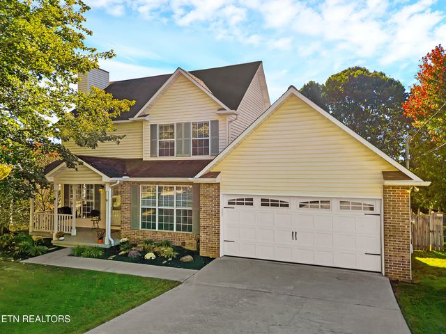 7543 Holly Crest Lane, Knoxville, TN 37938