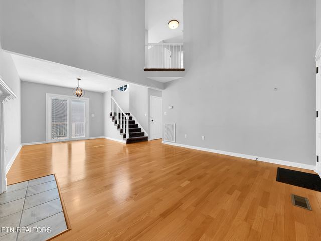 7543 Holly Crest Lane, Knoxville, TN 37938